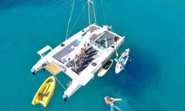 Catamarán BravaNautic